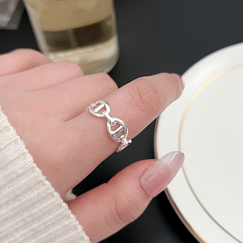 Exquisite style pig nose ring, Instagram niche adjustable tail ring, 2025 new style fresh and clean silver jewelry ring details Picture