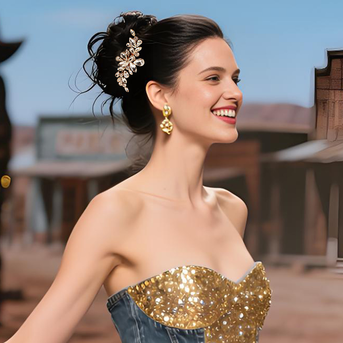 The light luxury and high-end water diamond flower hair comb is a perfect wedding bun style for brides, a versatile and dazzling hair accessory for wedding photos details Picture
