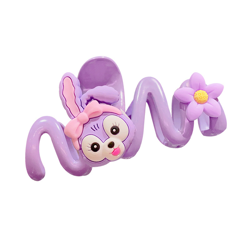 Stardelu Children's cute cartoon Sanrio hairpin for girls, a shark clip on the back of a little girl's head Item Picture