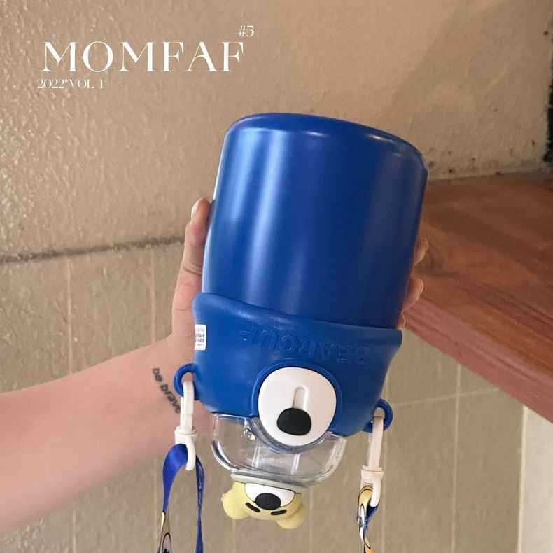 High-appearancy-level best-selling cartoon insulated cups, student bear cups, straw cups, ins portable lanyard cartoon insulated cups Application Scenario