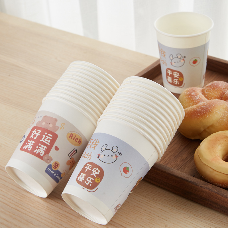 Cartoon New Year paper cups, disposable paper cups for the Year of the Rabbit, cute national trend cups, thickened water cups for home and commercial use, coffee cups Application Scenario