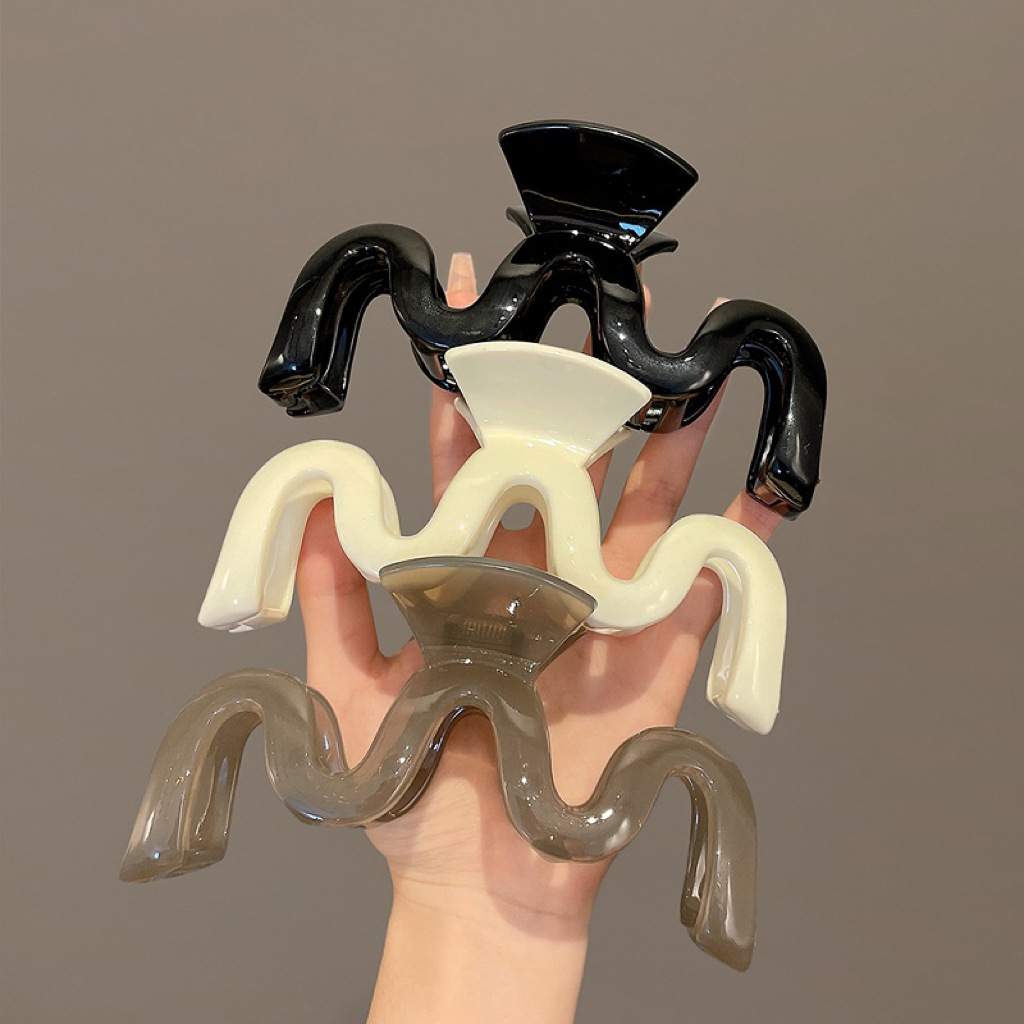 13CM wavy, extra-large, high-end style, women's hair clip, multiple clips, headwear, hair clip, back of the head, updo, shark clip details Picture