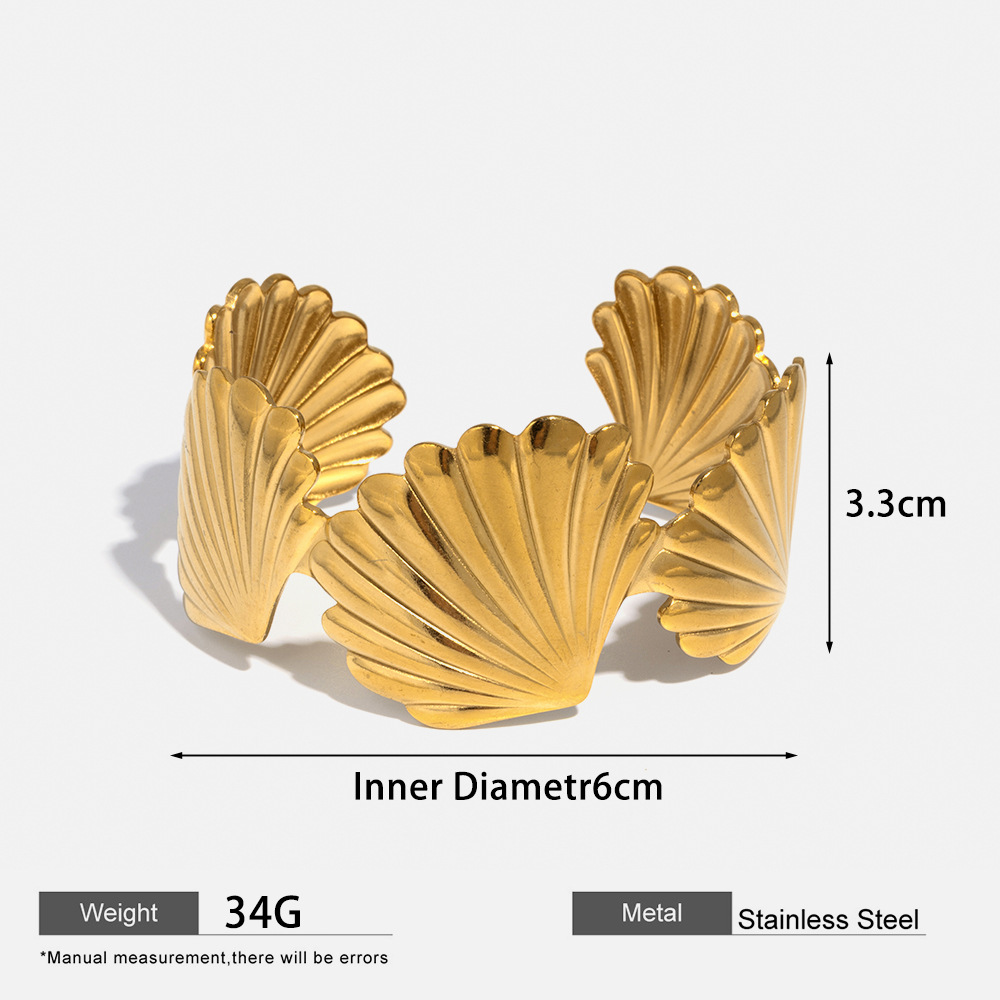 Wholesale of new cross-border concave and convex scallop wide stainless steel bracelet in ins style, fashionable and individual open bracelet accessories Application Scenario