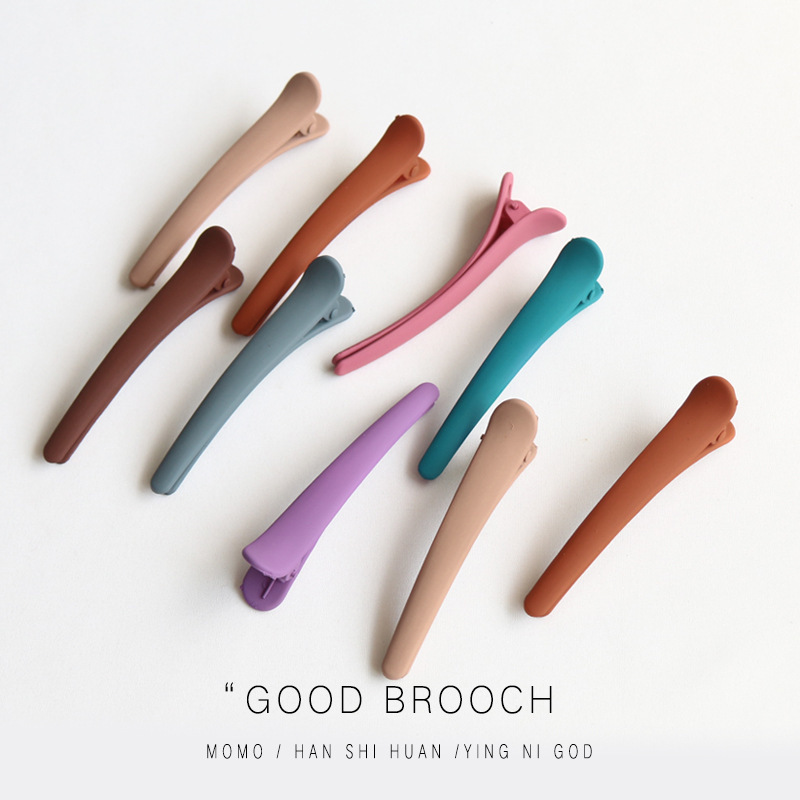 Colorful simple straight clips, Korean hair accessories, side bangs clips, new versatile matte hair clips, adult hair clips wholesale Application Scenario