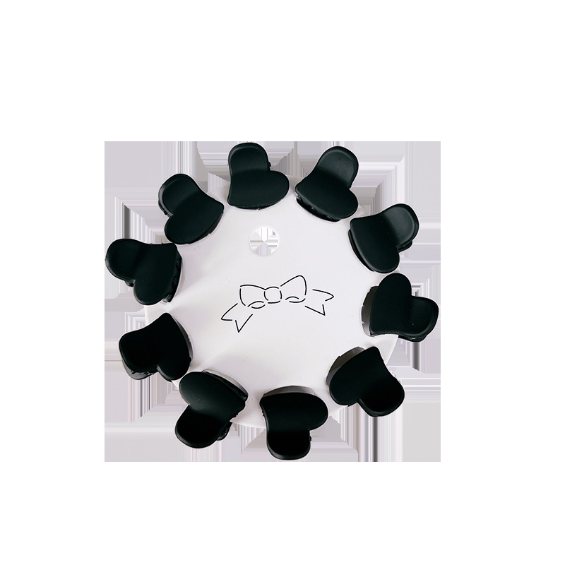 Korean version heart mini frosted small hairpin clip, small forehead bangs clip, small and exquisite side hairpin clip Item Picture