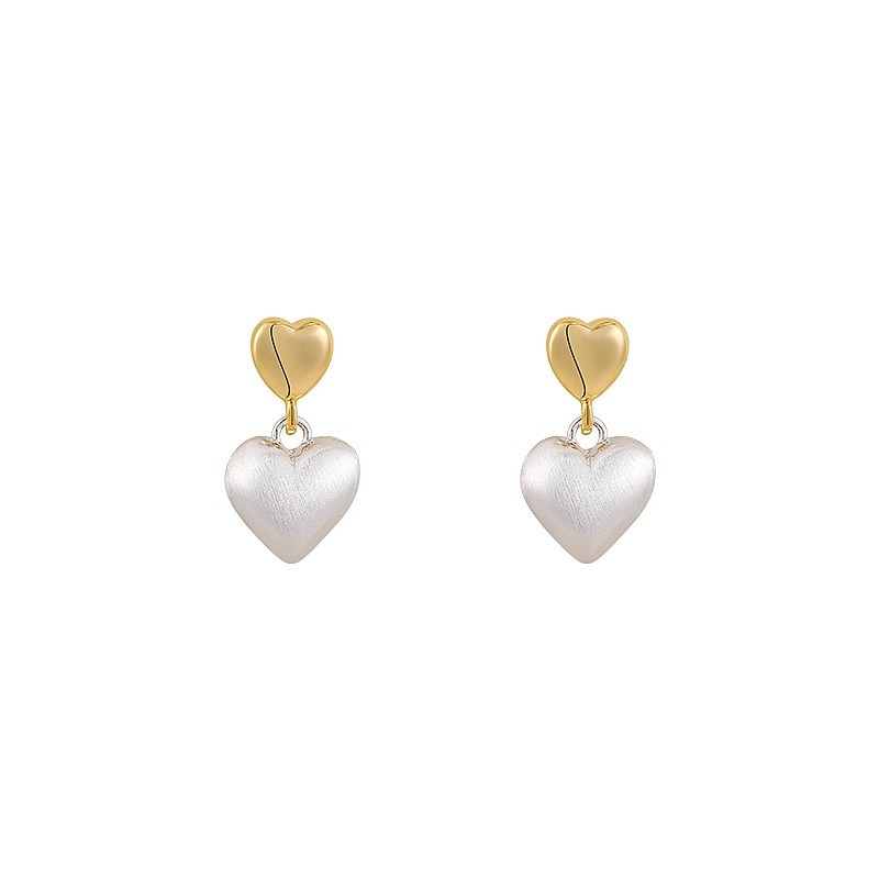 Double heart metal matte brushed stud earrings for women, a niche design with a high-end feel, a light luxury style, and golden earrings Item Picture