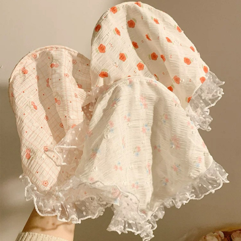 Country-style lace headband, triangular headscarf, hair band, one-piece high-end female style, seaside vacation photo headband, hair accessory details Picture