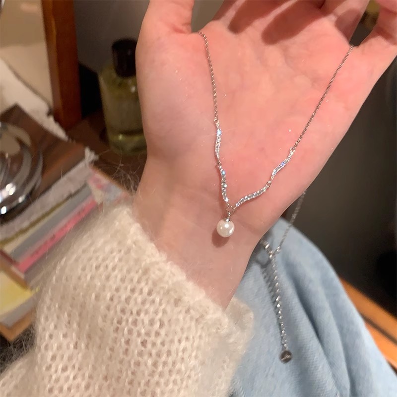 Zirconium wave pearl pendant necklace, a high-end women's light luxury collarbone chain, 2025 new style niche sweater chain accessory Specification drawing