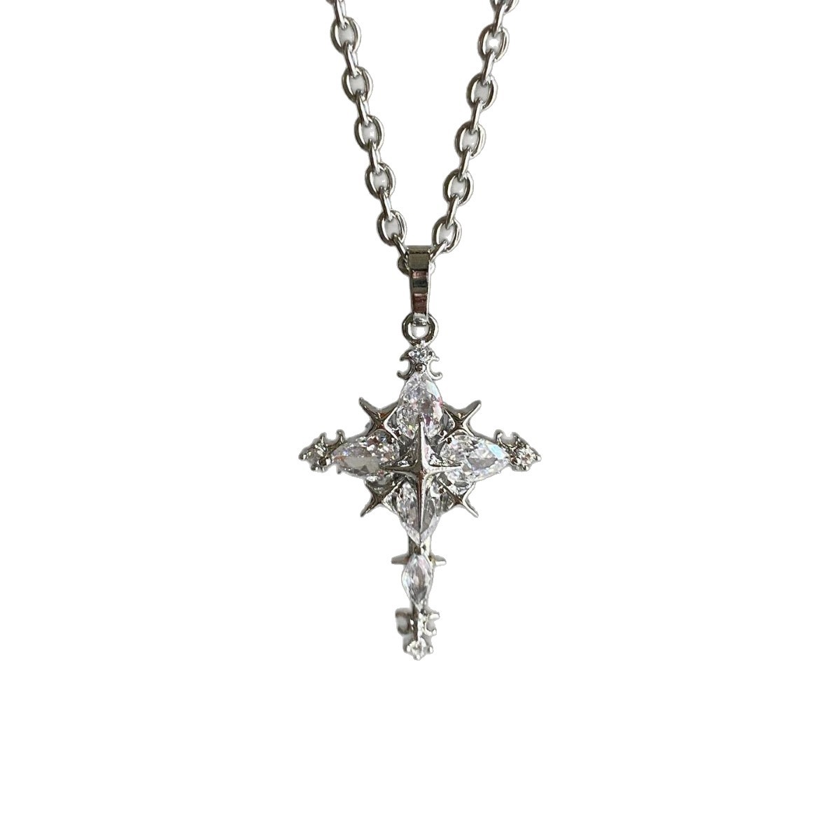 A cool and refreshing silver cross pendant titanium steel necklace, a unique and trendy sweet and cool girl style collarbone chain accessory Item Picture