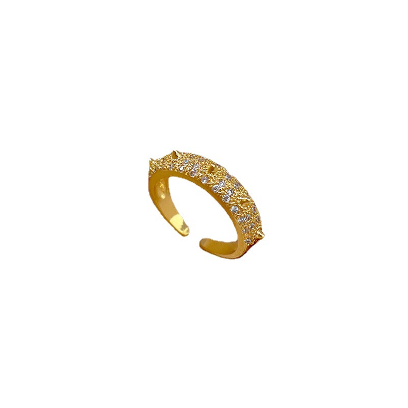 【 Real gold electroplating 】 A fashionable, slightly inlaid luxury ring index finger ring with a hint of thorns, the same style as the popular ones, with a cold and elegant look Item Picture
