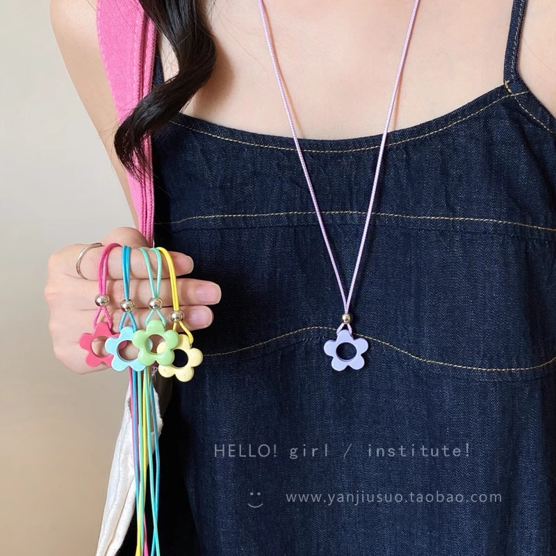 Dopamine colored oil drip flower necklace for women, summer Korean niche design sense collarbone chain, versatile daily neckchain full figure