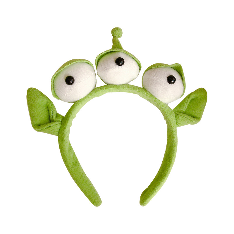 The three-eyed boy hair band is cute and adorable. It's a plush headband for washing the face, a washbasin hair band, a female hair accessory, and a couple's funny headwear Item Picture