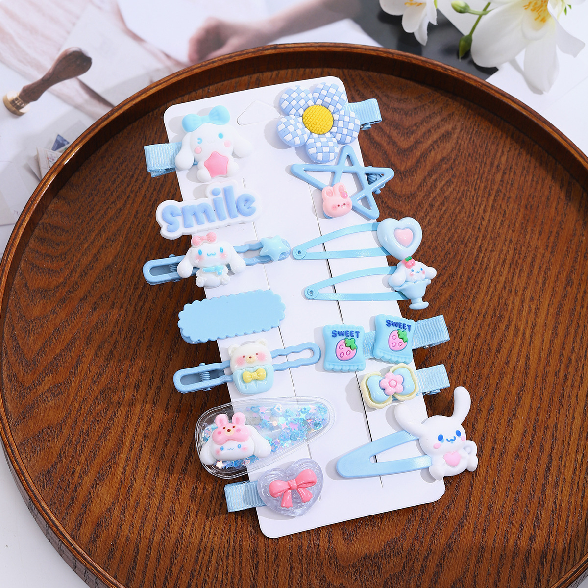 Cartoon cat children's hair clips, new Kitty hair clips, kindergarten hair accessories, girls' princess clips, broken hair kt side clips Specification drawing