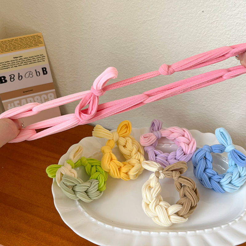 Children's hand-woven thickened high-elasticity hair tie hair accessory 2024 new style girls' colorful hair tie girls' headwear Application Scenario
