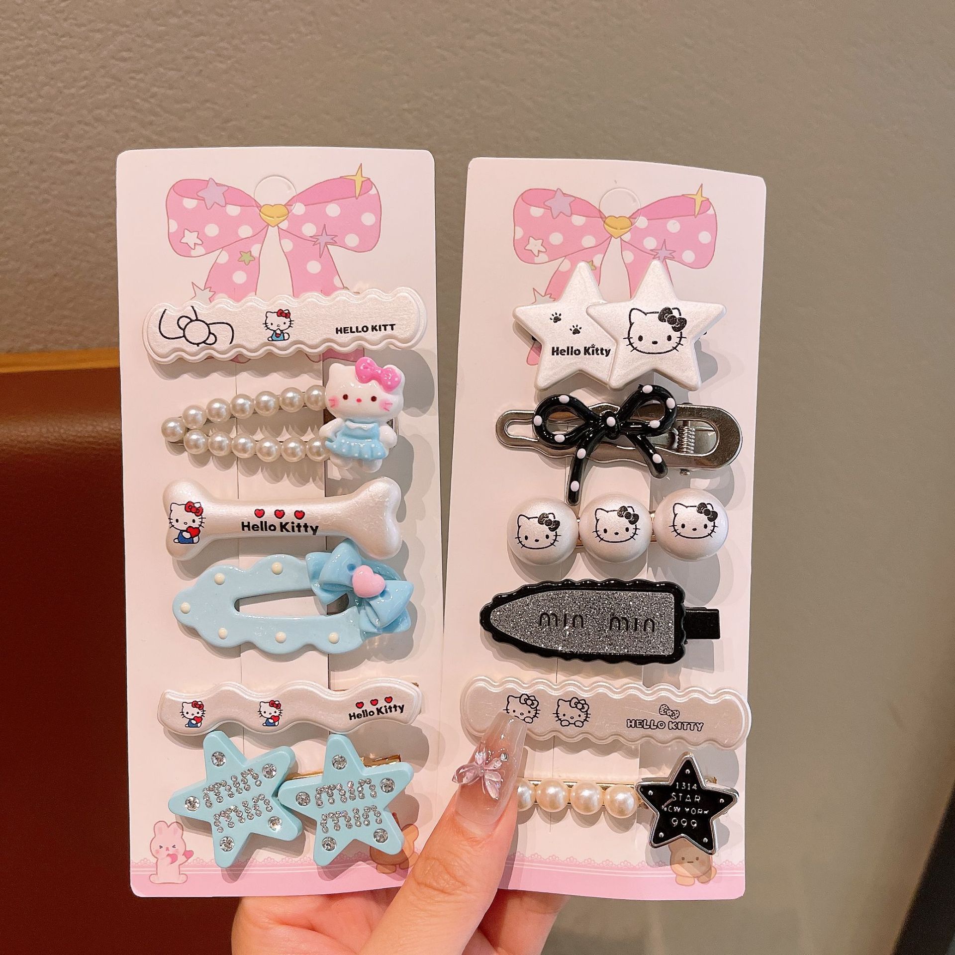 Summer cute cream dopamine children's hair clips, colorful polka dots, sweet hollowed-out clouds, broken bangs side clips Specification drawing