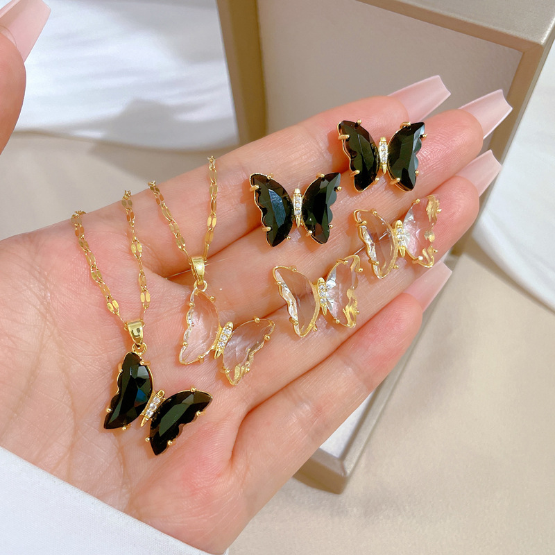【 Titanium Steel 】 Crystal Butterfly Necklace Earrings Set, Light Luxury, micro-inlay, personalized and elegant Banquet earrings and Necklaces combination full figure