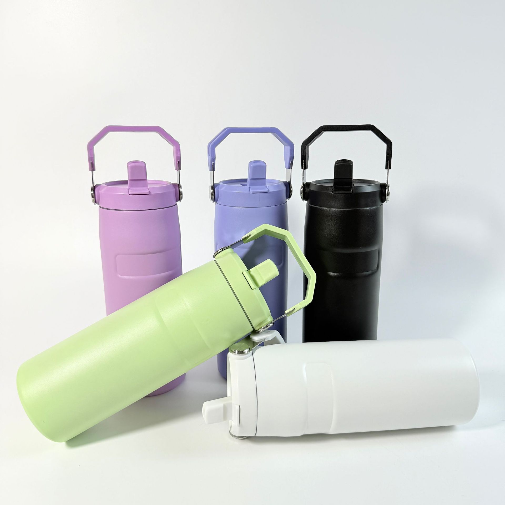 Cross-border bestsellers wholesale large-capacity portable 304 stainless steel insulated cups, sports cups, outdoor double-layer vacuum water bottles Specification drawing