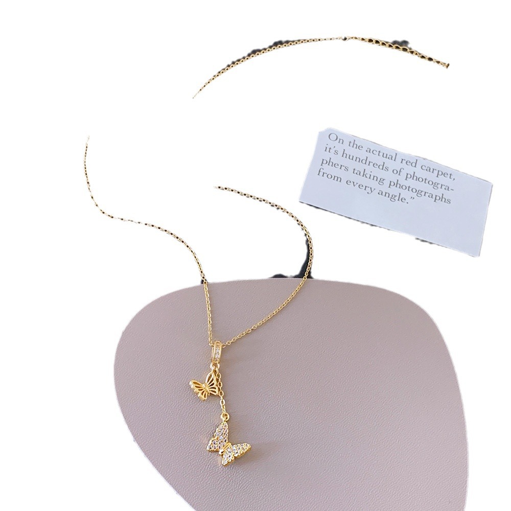 Korean version of the Instagram style Su Shuang butterfly titanium steel necklace, exquisite zirconium pendant for women, niche high-end feel, Internet celebrity collarbone chain Item Picture