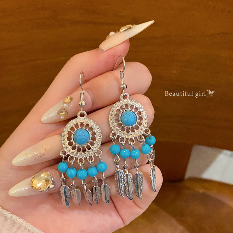 New Chinese-style dream catcher net earrings, women's ethnic style versatile tassel long stud earrings, new Hanfu cheongsam earrings full figure