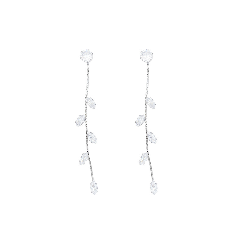 Super sparkling and exquisite zircon long leaf tassel earrings, fashionable and elegant for women, versatile and high-end stud earrings, simple earrings Item Picture