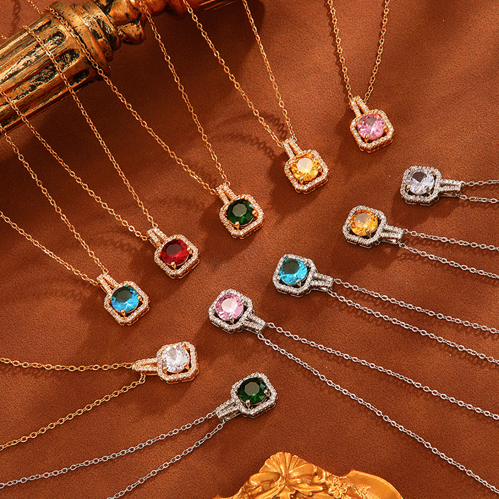 Cross-border Zircon Princess bag Pendant necklace, micro-inlaid zircon swan pendant necklace, light luxury style collarbone chain wholesale full figure