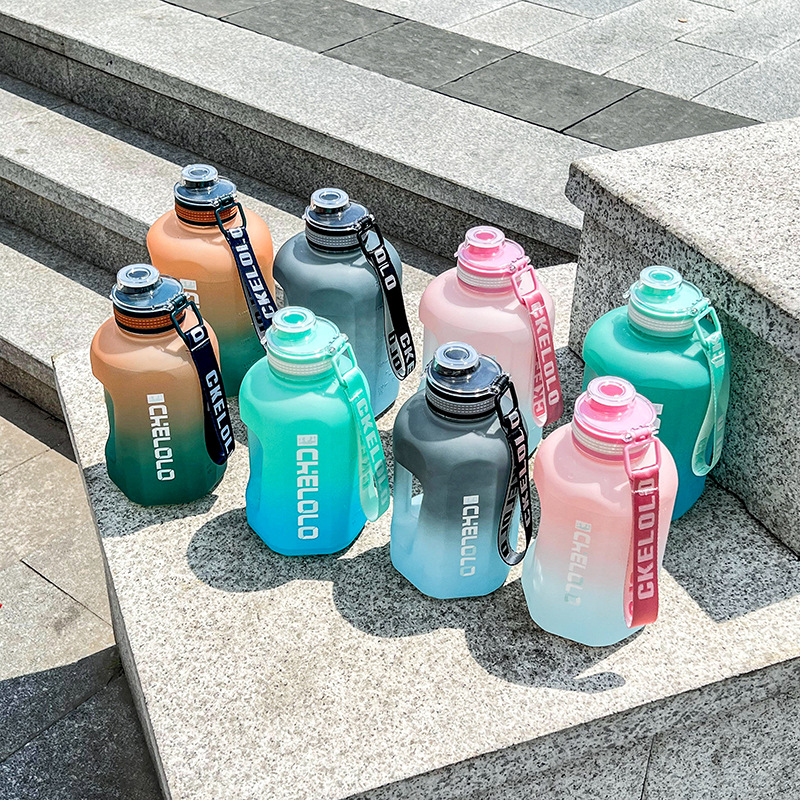 Summer plastic cups for students, adults, high appearance level, outdoor straw sports water cups, large-capacity plastic cups, customized logos details Picture