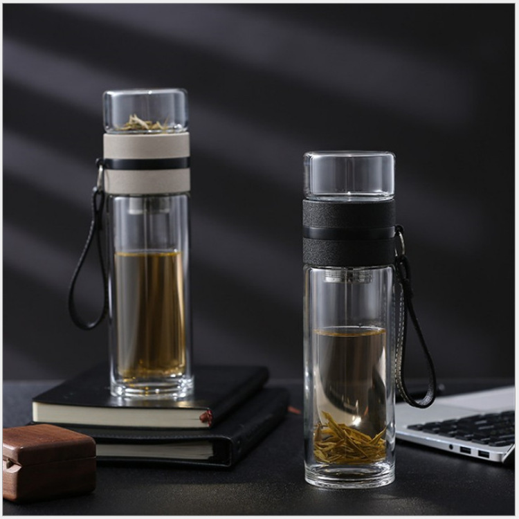 Wholesale portable double-layer glass cups with tea and water separation, transparent water cups with straps, men's business office advertising and logo printing details Picture
