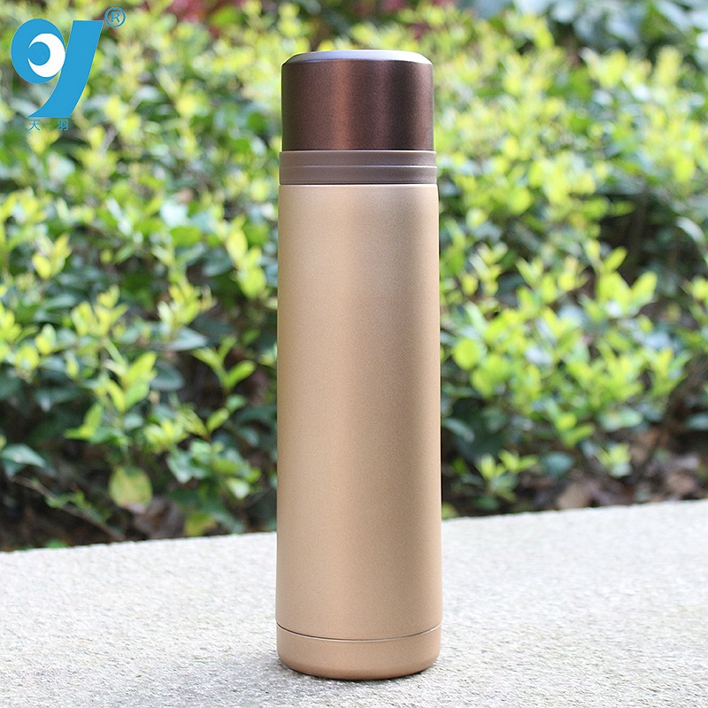 Portable three-in-one stainless steel business insulated cup, large-capacity outdoor water cup, solid-color straight cup, direct supply of cups full figure