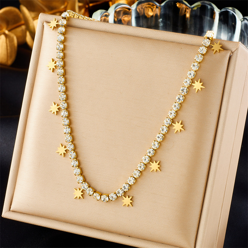 Cross-border fashion commuting diamond-encrusted chain, stainless steel smooth octagonal star accessory jewelry, women's daily necklaces full figure