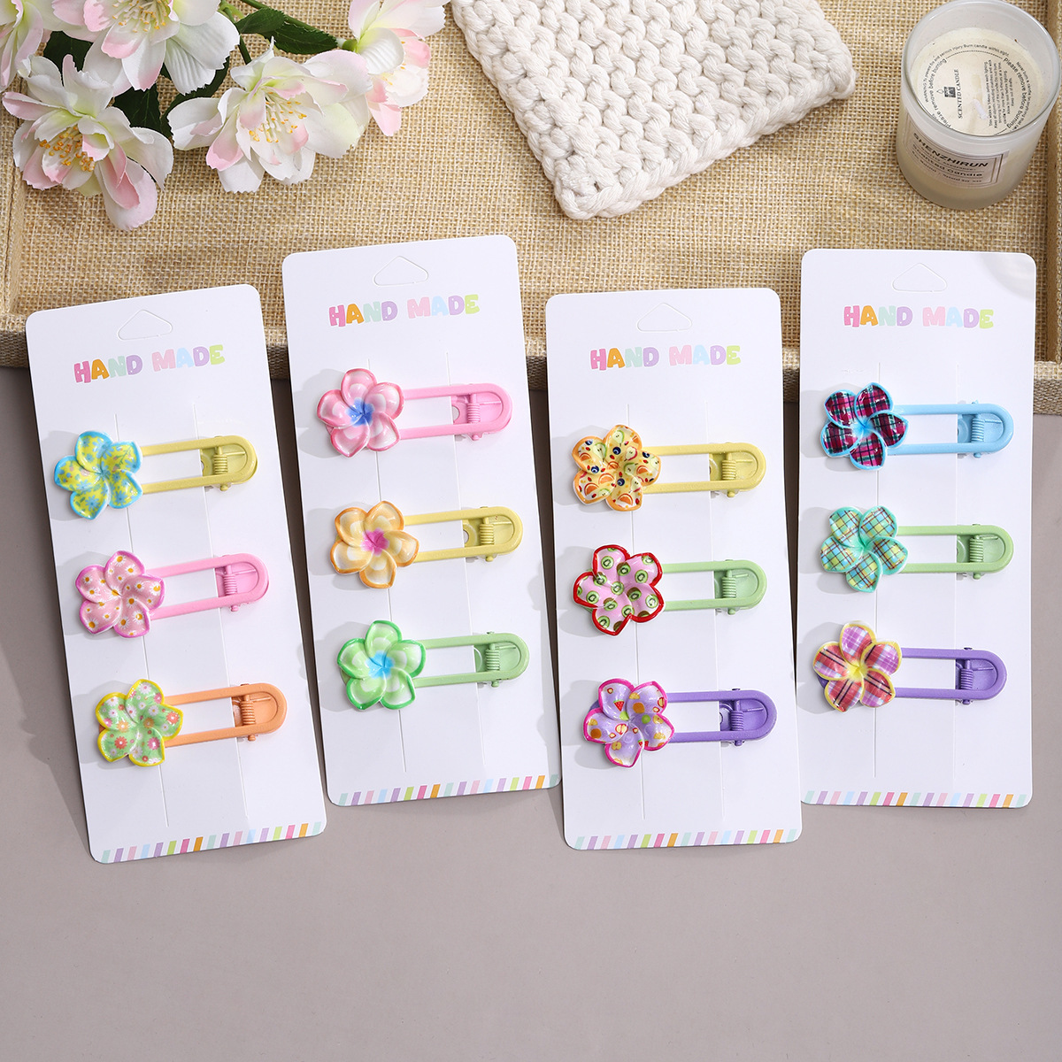 Gradient color seven-color flower, cute duckbill clip, bangs clip, side clip, back of the head hair clip, children's hairpin, candy-colored girl full figure