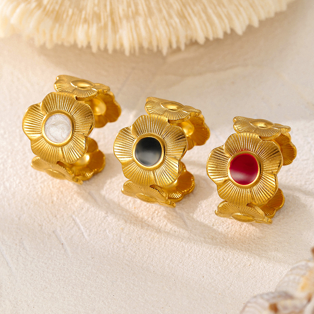 Cross-border TEMU French irregular oil-dripping stainless steel ring, a niche design, light luxury and exquisite style ring Application Scenario