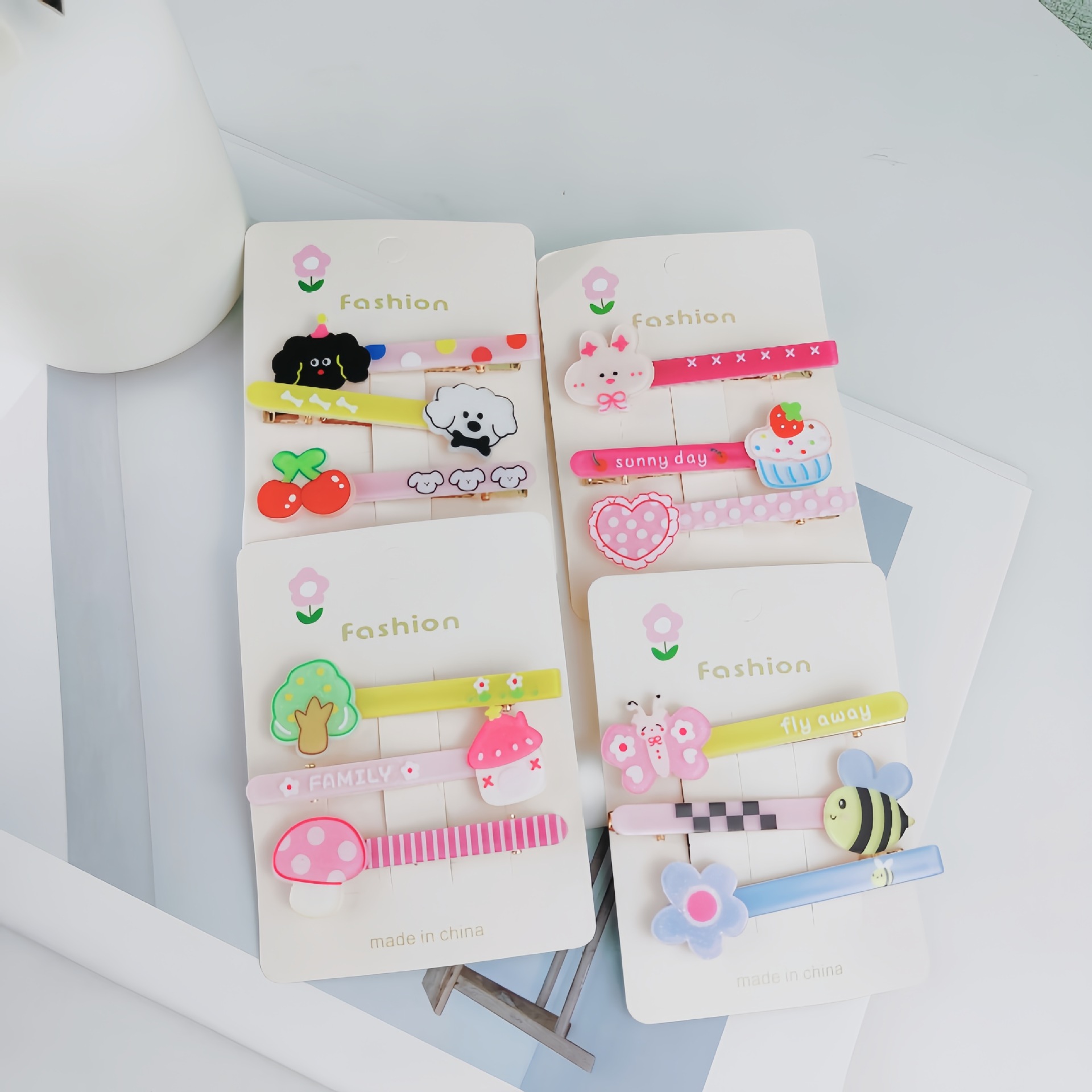 Cute puppy hair clips, children's cartoon color duckbill clips, side clips for girls, bangs, hair clips, headwear full figure