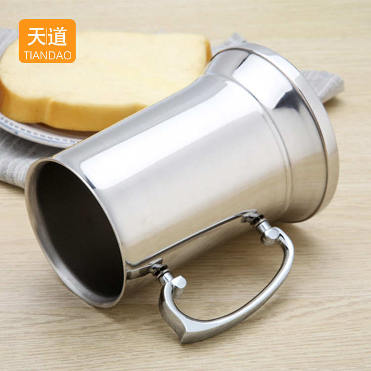 Stainless steel double-layer beer mug, 500ml, cocktail, cola, coffee, cold drink cup, restaurant and bar wine ware Application Scenario