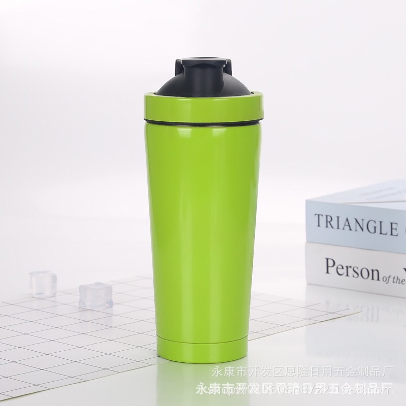 Hot-selling stainless steel protein powder shaker cups, double-layer vacuum insulated cups, outdoor fitness water bottles in stock for foreign trade Application Scenario