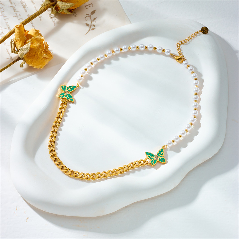European and American fashion niche design pearl chain patchwork necklace, green oil-dripping and diamond-encrusted butterfly retro collarbone chain Specification drawing