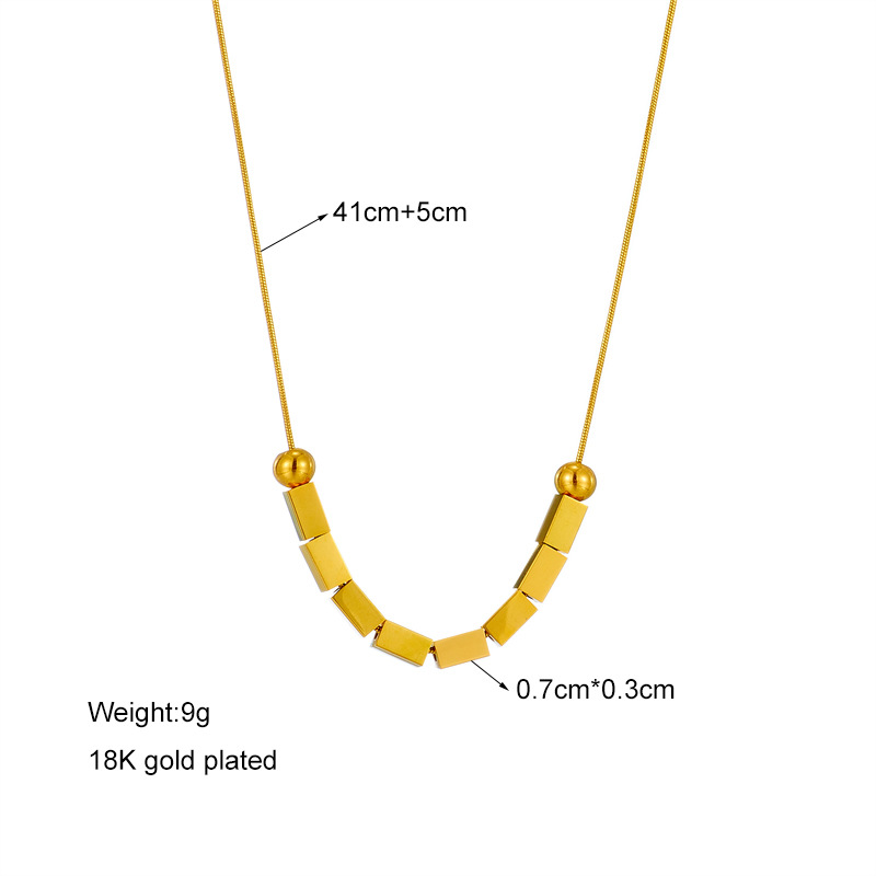 European and American fashion, simple and niche, round bead square titanium steel metal chain necklace, versatile for commuting, cold style collarbone chain Application Scenario