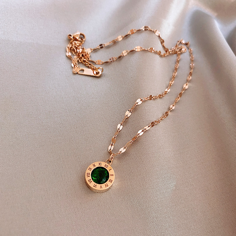 Rose gold green diamond Roman numeral titanium steel necklace, trendy and individualistic collarbone chain, Korean versatile and stylish Internet celebrity necklace Specification drawing