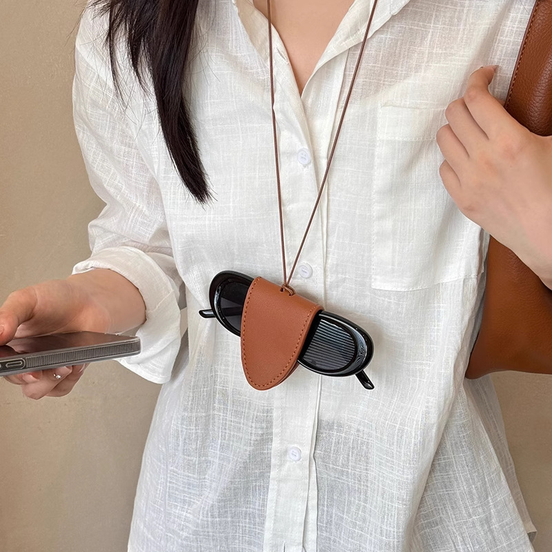 Geometric necklaces, glasses, keys, leather bags, necklaces, elegant and fashionable collarbone chains, simple and high-end necklaces wholesale Specification drawing