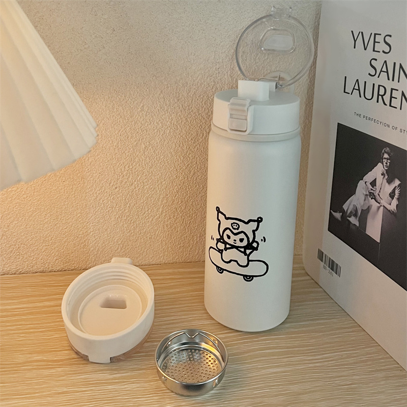 Korean style Instagram cartoon cute water cup, stainless steel hot water cup with lock, universal thermos cup for offices and schools Application Scenario