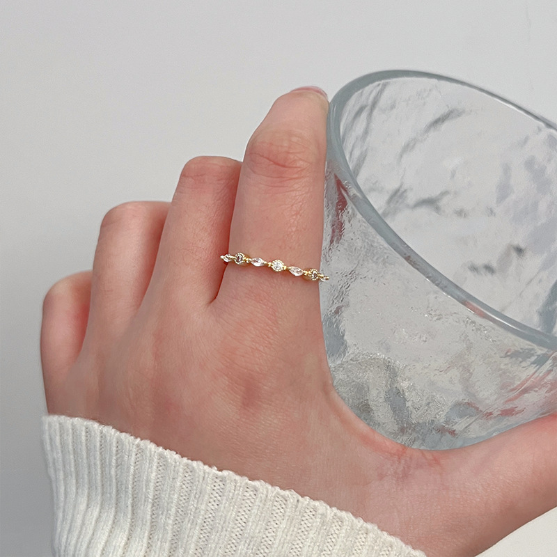 French light luxury elegant and exquisite high-end ring, ins fashionable and high-end open finger ring, personalized and trendy ring details Picture