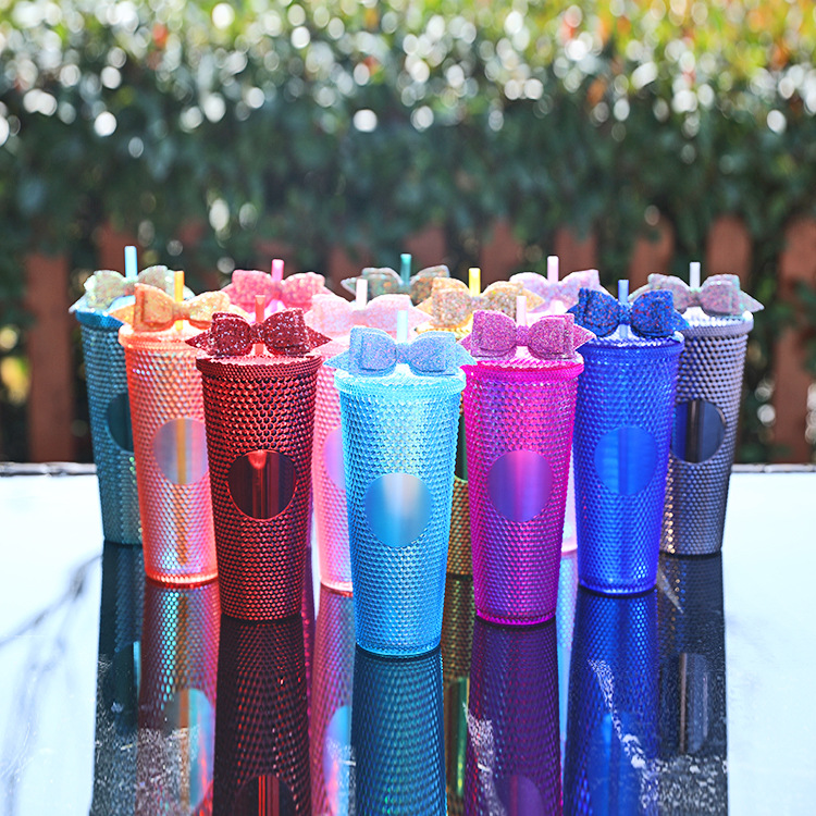 The 2025 new sequined bow durian cup, diamond corn cup and straw cup accessories are creative and of high appearance level Application Scenario
