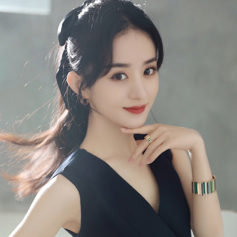 Korean version silk satin red large butterfly hair clip, student-style spring clip, Japanese-style cute back head hair accessory details Picture