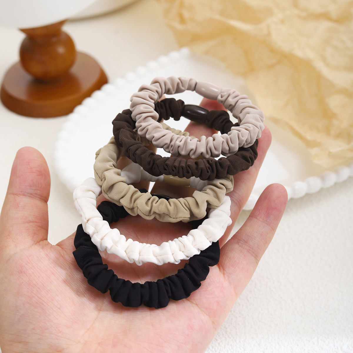 Korean-style fabric small intestine hair band, girlish DIY handmade hair accessory, headwear material, cute hair tie band full figure