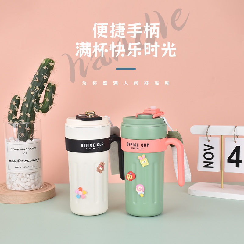 New large-capacity intelligent temperature-measuring, high-appearance-level insulated cup, 316 stainless steel coffee cup, portable and portable gift cup Specification drawing