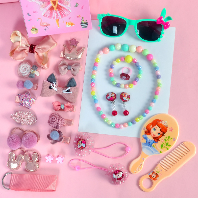 A 28-piece gift box from South Korea, featuring children's cartoon hairpins, glasses, necklaces, combs, hair bands, princess headwear, and cross-border hair bands for women Specification drawing