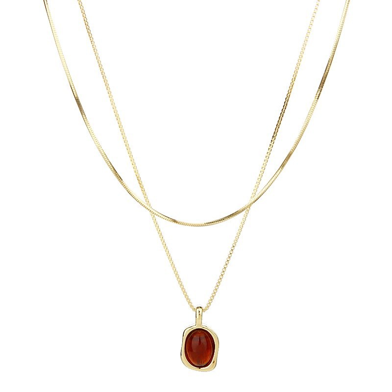 Amber oval pendant stacked necklace for women, light luxury, fashionable and high-end, niche sweater chain, elegant neck chain accessory Item Picture