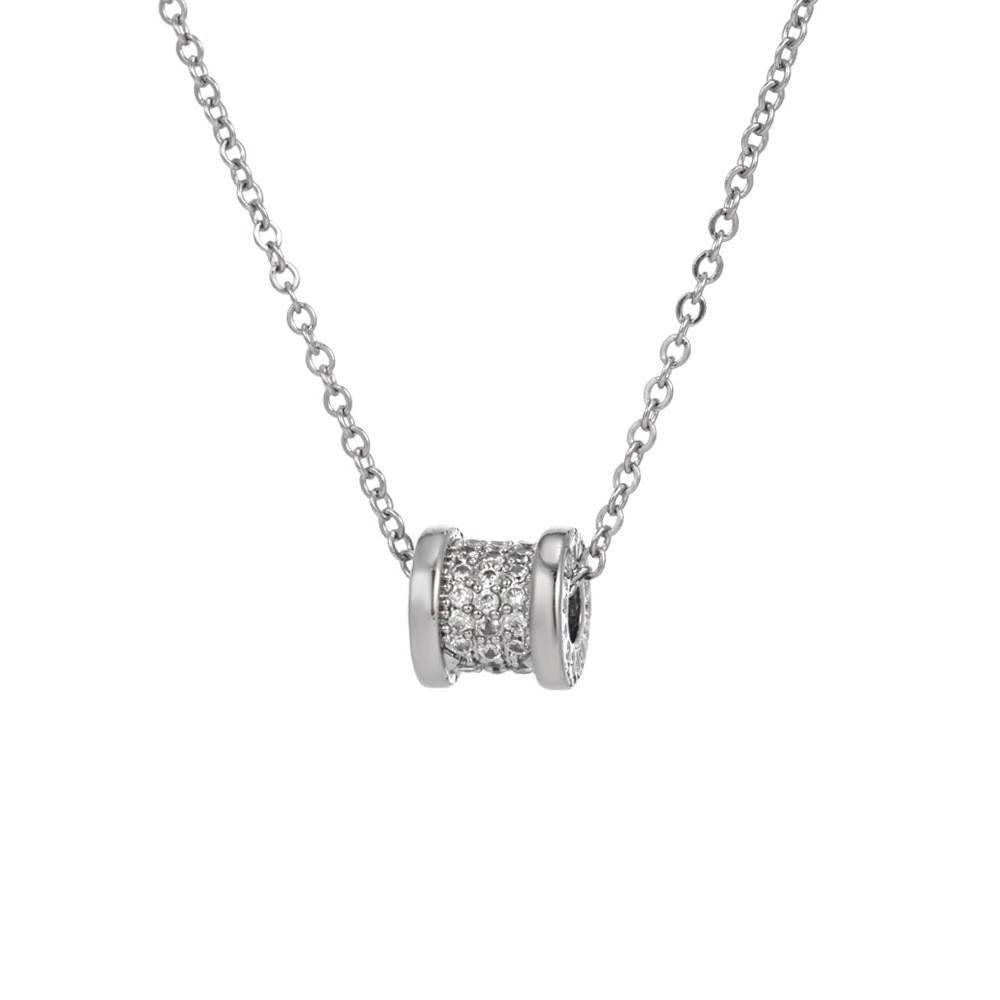 Korean version 18k electroplated small waist pendant titanium steel necklace, women's fashion inlaid zircon collarbone chain, popular online jewelry Item Picture