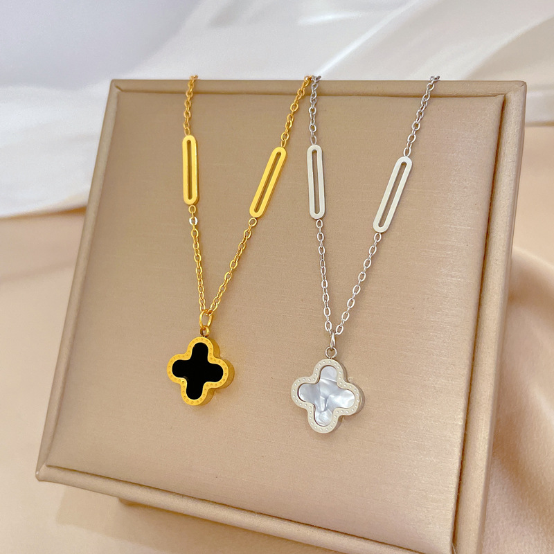 【 All-titanium Steel 】 Mother-of-pearl clover flower minimalist style furnace real gold necklace, female Instagram influencer collarbone chain full figure