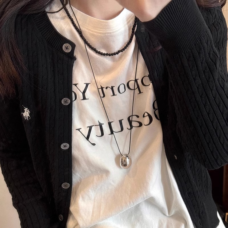 Black beaded necklace with a unique female feel, silver pendant sweater chain, 2024 new style, black leather rope collarbone chain Application Scenario
