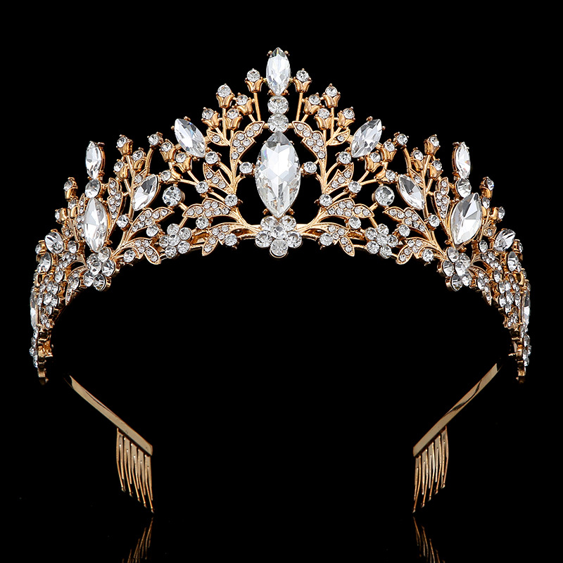 European and American cross-border crystal crown headwear, luxurious and retro bride crown, birthday stage performance crown, cake crown Application Scenario